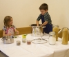 Kinderküche - In der Kinderküche werden  traditionelle Speisen,  sowie Gerichte anderer Länder und Kulturen  gekocht. Dazu werden meist frische Kräuter aus dem Kräutergarten der Kita verwendet.